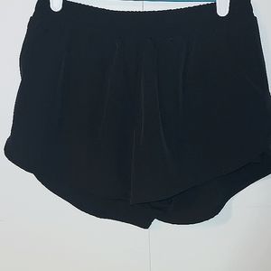 SHEIN BLACK SHORTS ; SIZE M 🖤 NWOT‼️